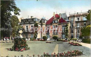 Postcard Moderne Vichy (ally) pavilion sevigne