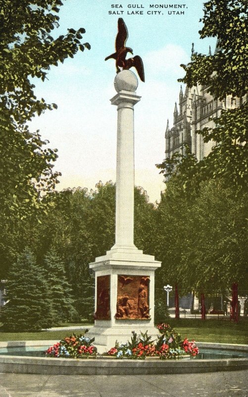 Vintage Postcard Sea Gull Monument Temple Grounds Landmark Salt Lake City Utah 