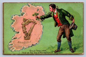 J97/ St Patrick's Day Holiday Postcard c1910 Map Man Harp Ireland 59