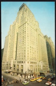 NY NEW YORK CITY Skyscraper Hotel New Yorker 34th Street at Eighth Avenue cars C