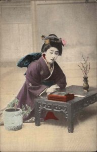Beautiful Asian Japanese Woman Geisha Kimono c1910 Vintage Postcard