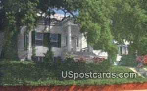 Green Leaves - Natchez, Mississippi MS Postcard