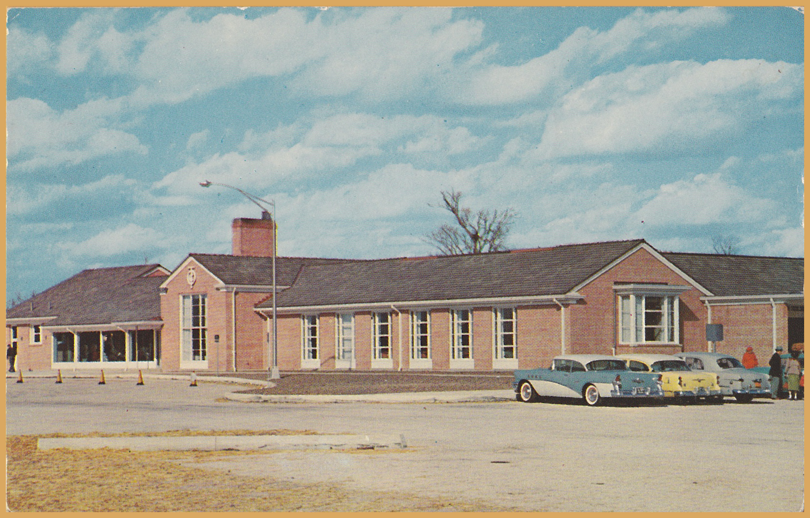 Ohio Toll Road / Indiana Turnpike, Hwy 44 Rest Stop 1950's Chevys