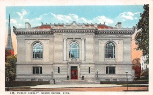 Public Library Grand Rapids MI USA Postcard