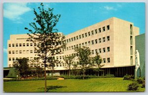 Tulsa Oklahoma~Saint Francis Hospital Bldg Exterior View Color Photo~Vintage PC