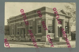 Davenport IOWA RPPC 1912 NORTHWEST DAVENPORT SAVINGS BANK Street Scene