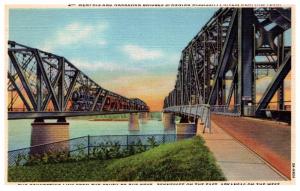 Tennessee Memphis ,  Memphis and Harrahan Bridges