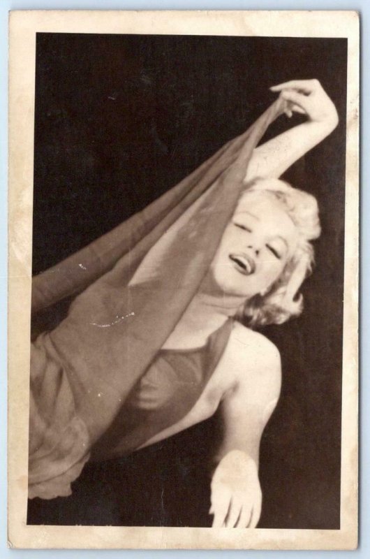 1950's MARILYN MONROE ORIGINAL RPPC REAL PHOTO POSTCARD*KODAK PAPER*UNUSED 2of2
