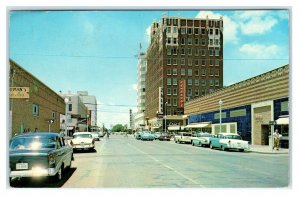 AMARILLO, TX Texas ~ 8th STREET SCENE Fenberg's  c1950s  Cars Postcard