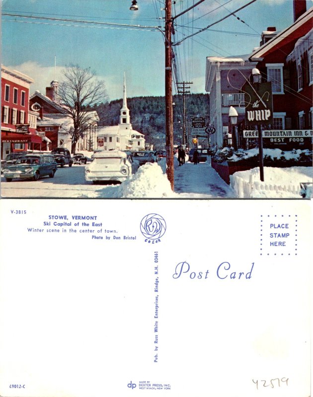 Stowe VT Winter Scene Town Center Postcard Unused (42519)
