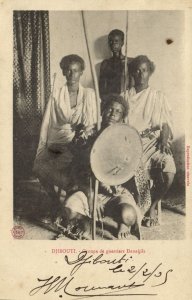 djibouti, Group of Armed Danakil Warriors, Spears Shield (1905) Postcard
