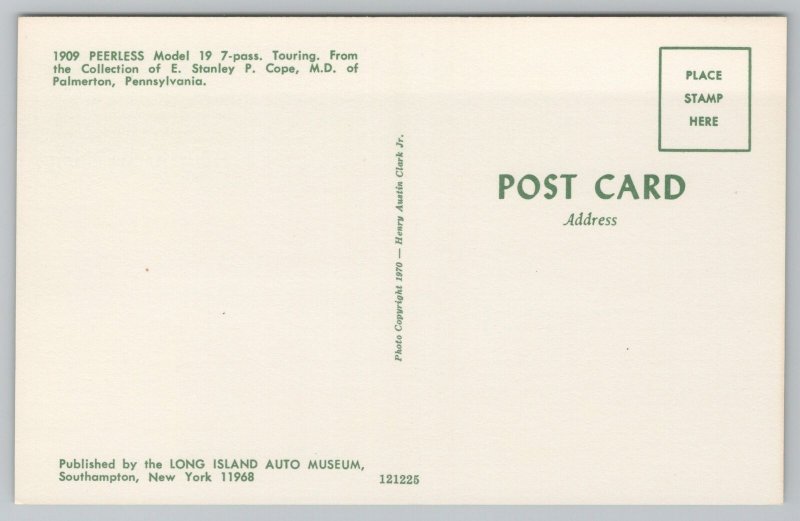 Transportation~Gray 1909 Model 19 7-Pass~Vintage Postcard