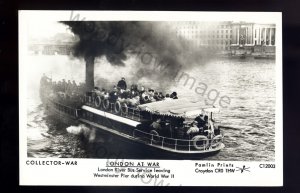 f2568 - London River Bus - leaves Westminster Pier during WWII - Pamlin postcard