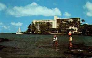 Hawaii Hilo Naniloa Surf Hotel