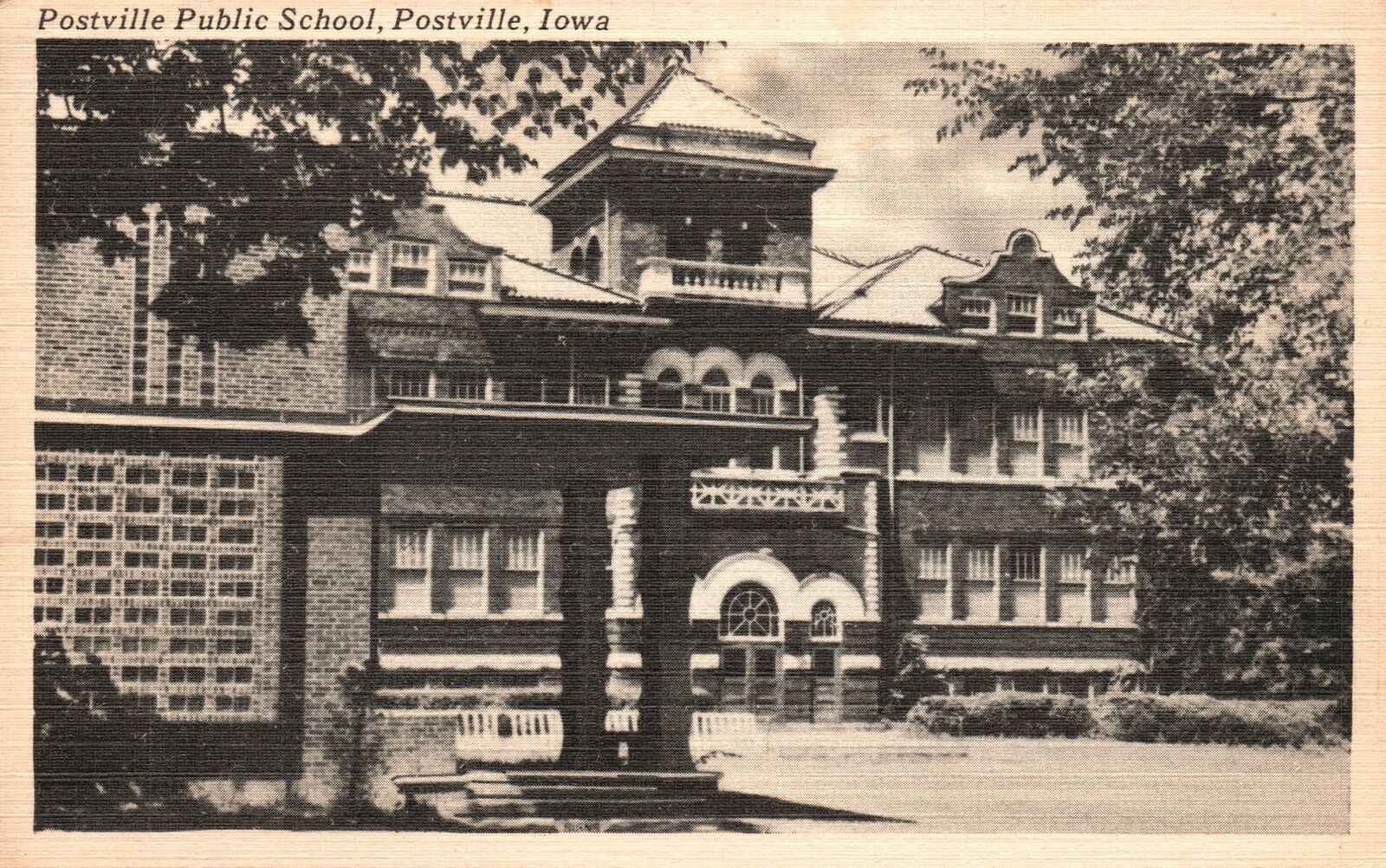 Vintage Postcard 1951 Postville Public School Building Iowa IA