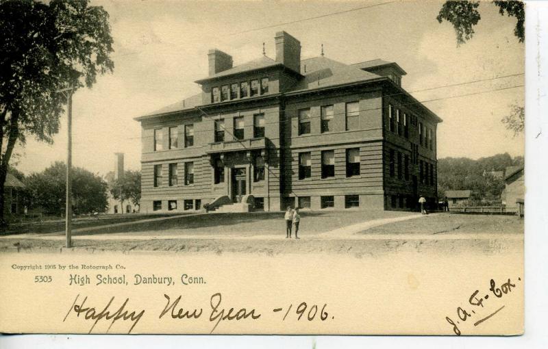 DANBURY CONNECTICUT HIGH SCHOOL ROTOGRAPH POSTCARD 1906 CT.