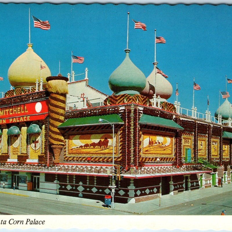 1968 Mitchell, SD Corn Palace Artistic Midwest Tourist Roadside Tauna 4x6 PC M2