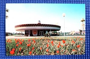 Vtg c1980 South of The Border Pedro's Sombrero Building South Carolina Postcard