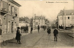 CPA AK BOURGES Pont et Rue d'Auron (863371)