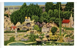 SD - Sioux Falls. McKennan Park, Miniature Village