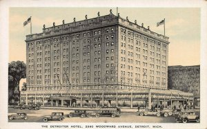 The Detroiter Hotel, 2560 Woodward Ave., Detroit, Mich., Early Postcard, Unused