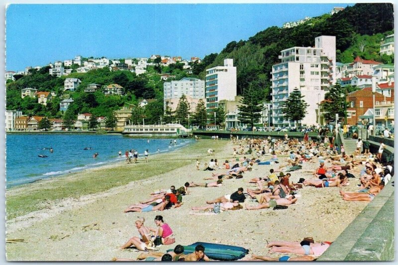 Postcard - Oriental Bay - Wellington, New Zealand