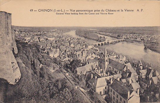 France Chinon Vue panoramique prise du Chateau et la Vienne