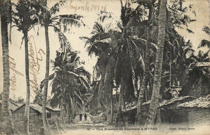 CPA Vietnam Indochine Mytho - Une Avenue de Cocotiers (62767)