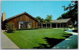 Vtg Hinsdale Illinois IL The Old Spinning Wheel Fred Harvey Restaurant Postcard