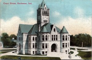 Postcard Court House in Rochester, Indiana