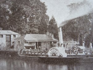 Devon TOTNES LANDING STAGE shows Paddle Steamer DARTMOUTH CASTLE c1940s Postcard