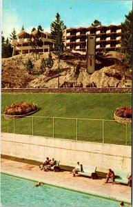 Postcard LODGE SCENE Radium Hot Springs British Columbia BC AO7789