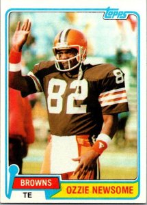 1981 Topps Football Card Ozzie Newsome Cleveland Browns sk60098