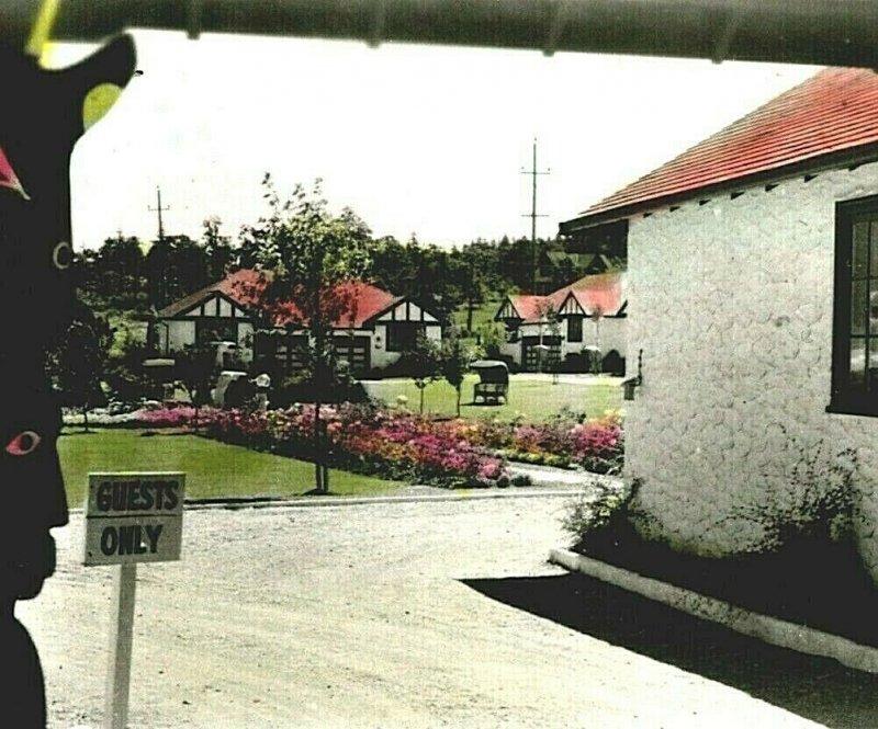 RPPC Victoria British Columbia Canada BC Craigflower Bungalow Court Motel UNP