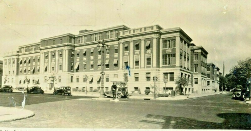 Postcard RPPC View of Temple University Hospital in Philadelphia, PA.      S2