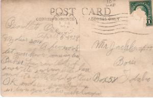 INDIAN GIRLS PENDLETON ROUD-UP, 1928.