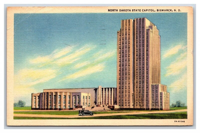 State Capitol Building Bismarck North Dakota ND Linen Postcard J19