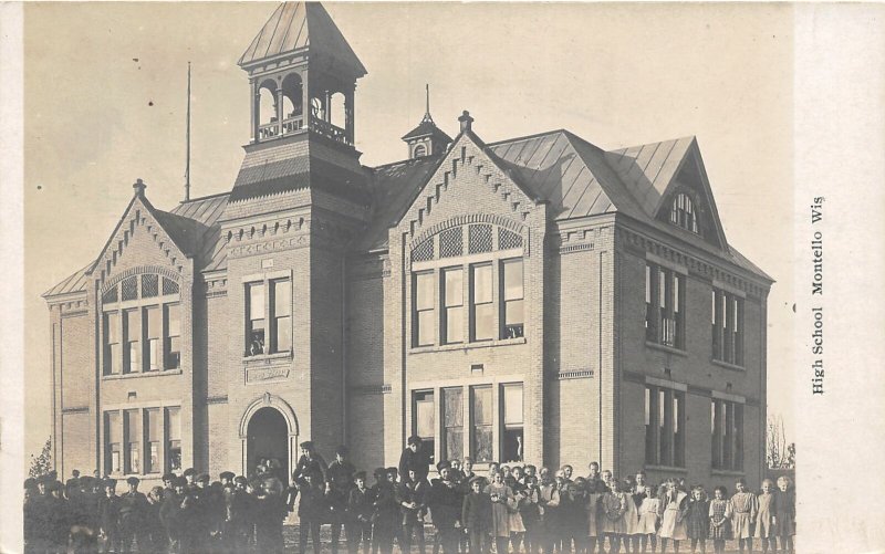 KB11/ Montello Wisconsin RPPC Postcard c1910 High School Building