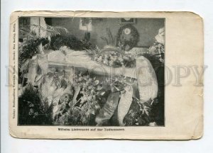 429124 German socialist Wilhelm Liebknecht on deathbed coffin Vintage postcard