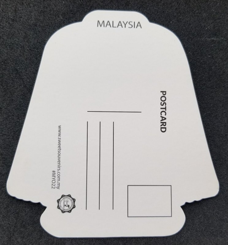 [AG] P254 Malaysia Melaka Nyonya Heritage Costumes (postcard) *odd shape *New
