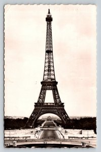 1951  RPPC   Eiffel Tower   Paris France  Postcard