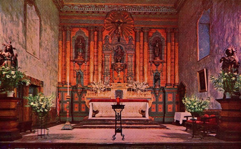 CA - Santa Barbara. The Mission, Main Altar