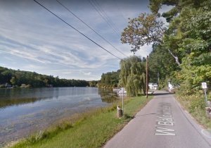 Greenville Michigan~For A Good Time Drive By Baldwin Lake~Linen Greetings 1940s