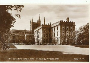 Oxfordshire - New College From The Gardens - Real Photograph - Ref 17804A