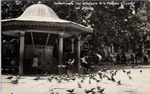 RPPC  CONSTANTINOPLE,Turkey  Pigeons Outside of the MOSQUE ?  1935   Postcard
