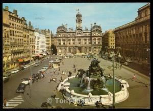 LA PLACE DES TERREAUX