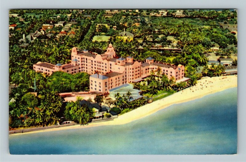 Waikiki Beach HI-Hawaii, Aerial View Royal Hawaiian Hotel Chrome c1953 Postcard 