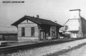 Laketon Indiana Erie Railroad Depot Real Photo Vintage Postcard K101427