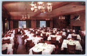 1950's ALLGAUER'S FIRESIDE RESTAURANT CHICAGO DINING ROOM INTERIOR VIEW POSTCARD