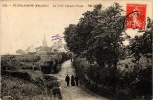 CPA PLOUGASNOU - Le Petit Chemin Creux (457613)